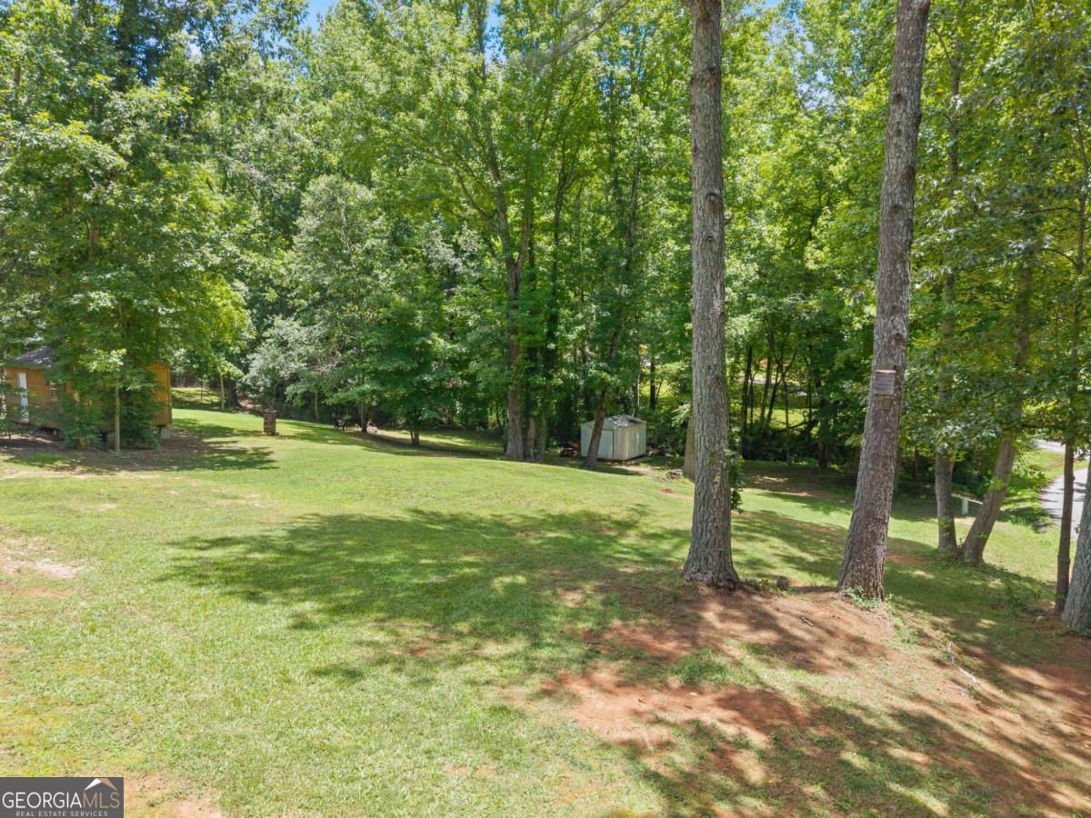 18 Chickasaw Trail
