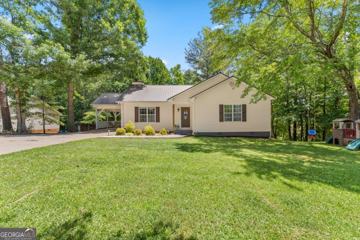 18 Chickasaw Trail