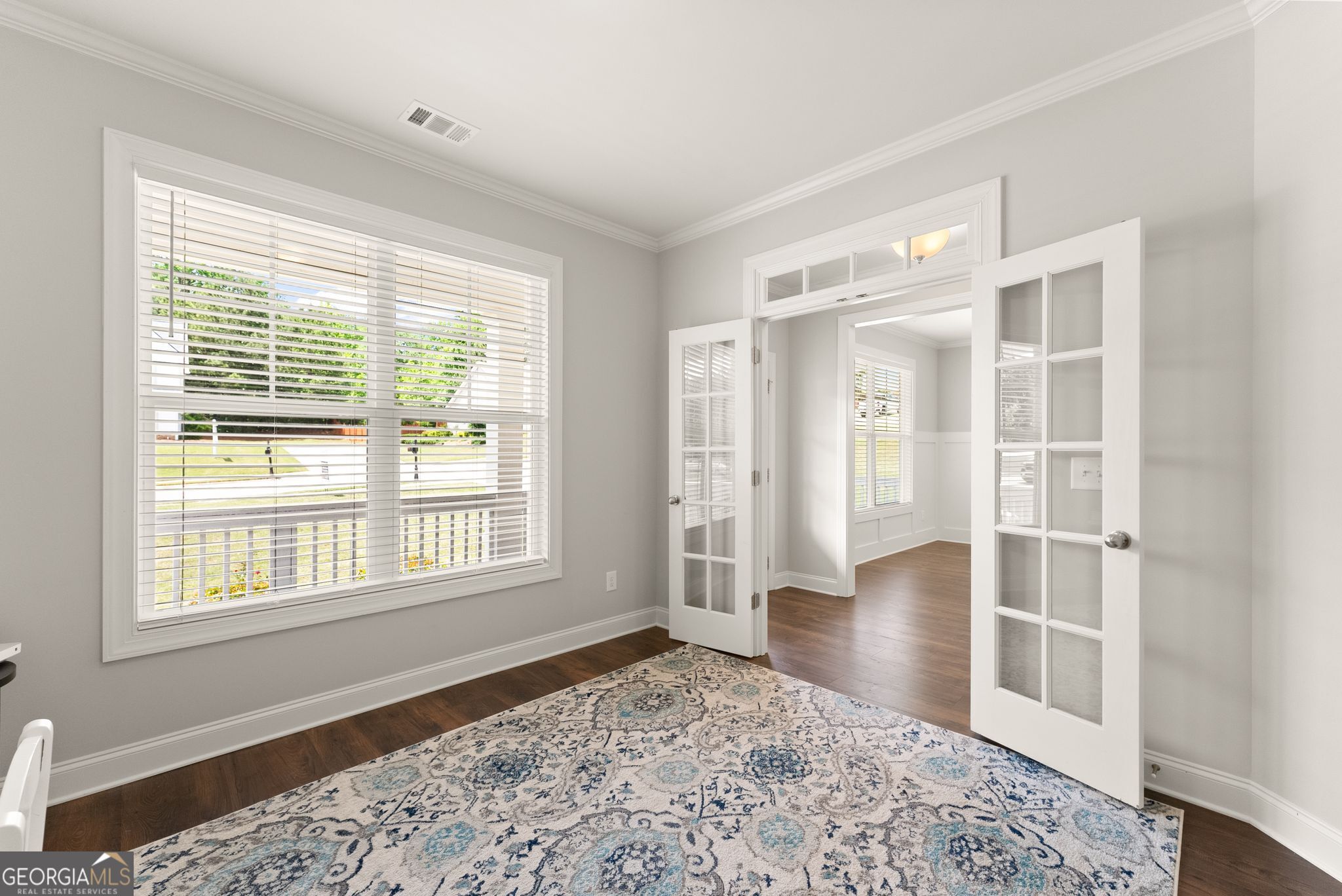 4718 Shady Lake Circle