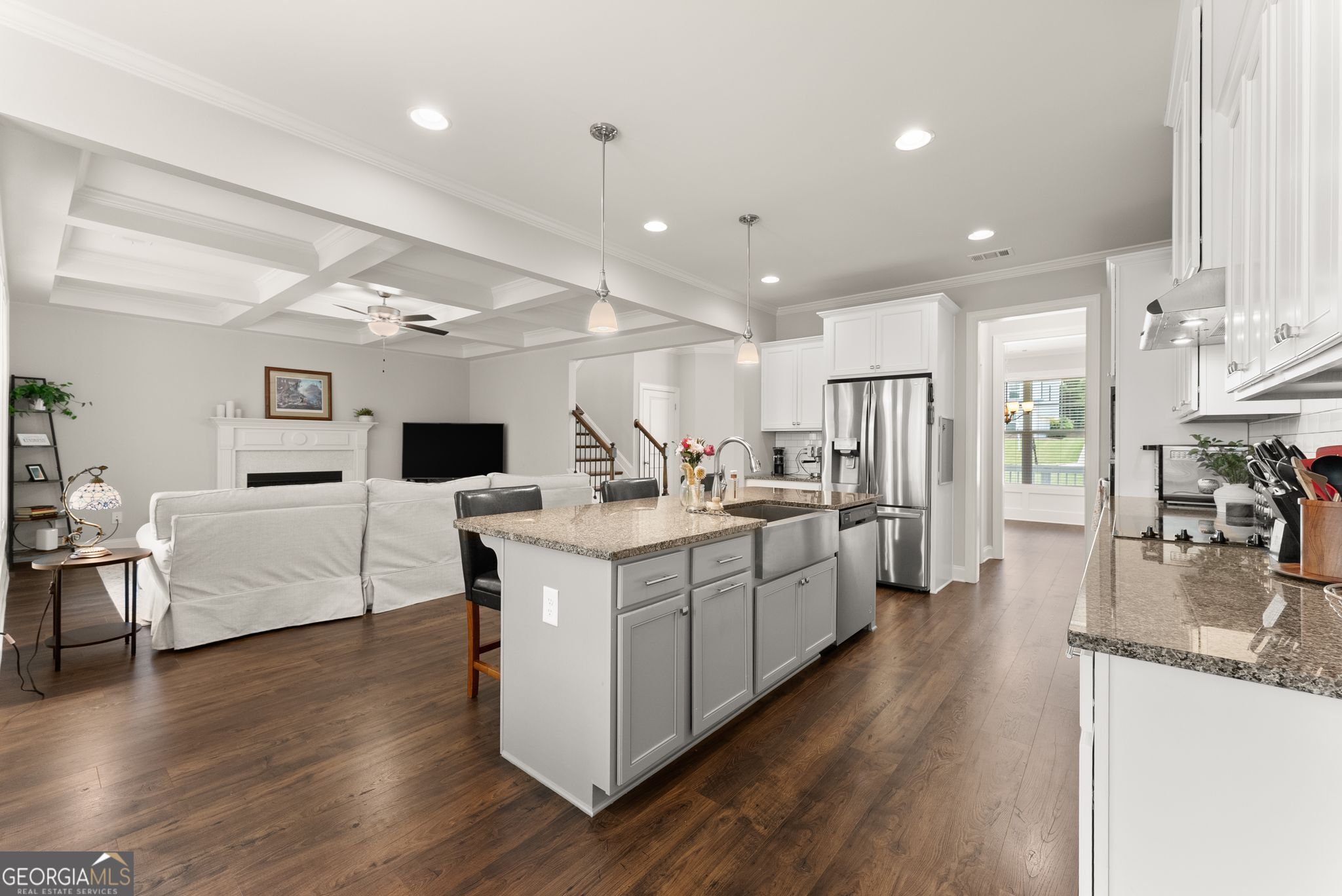 4718 Shady Lake Circle