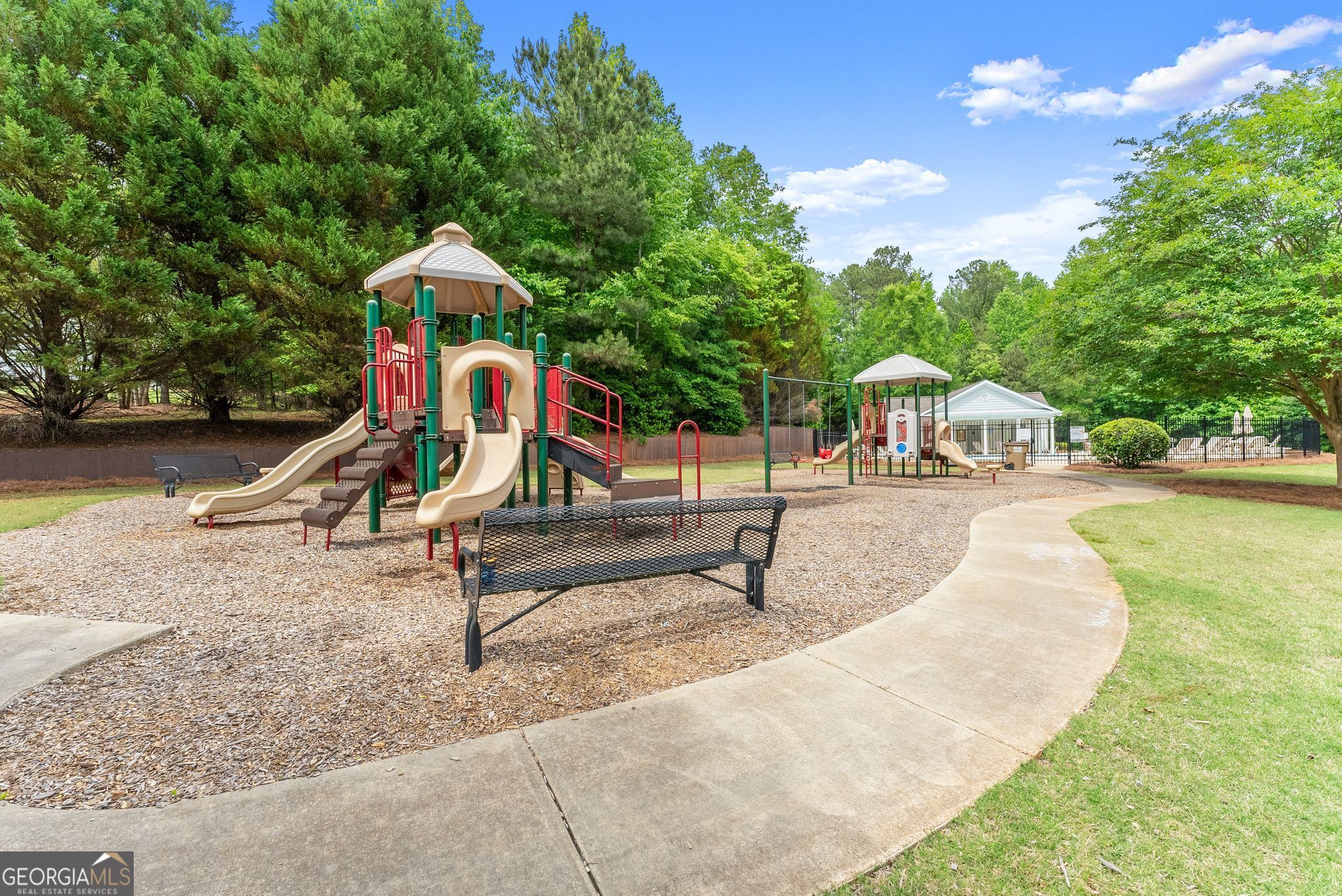 4718 Shady Lake Circle