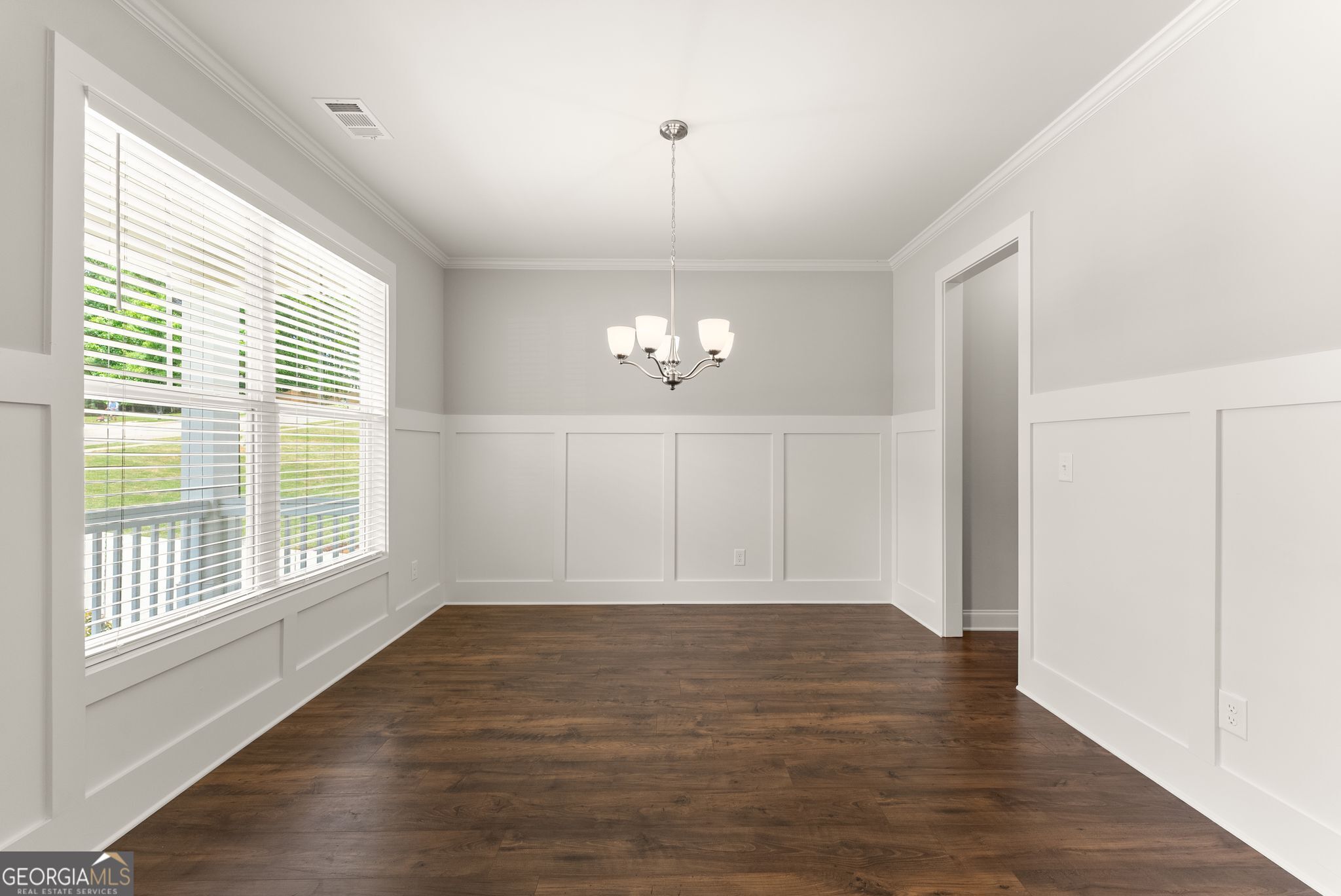 4718 Shady Lake Circle