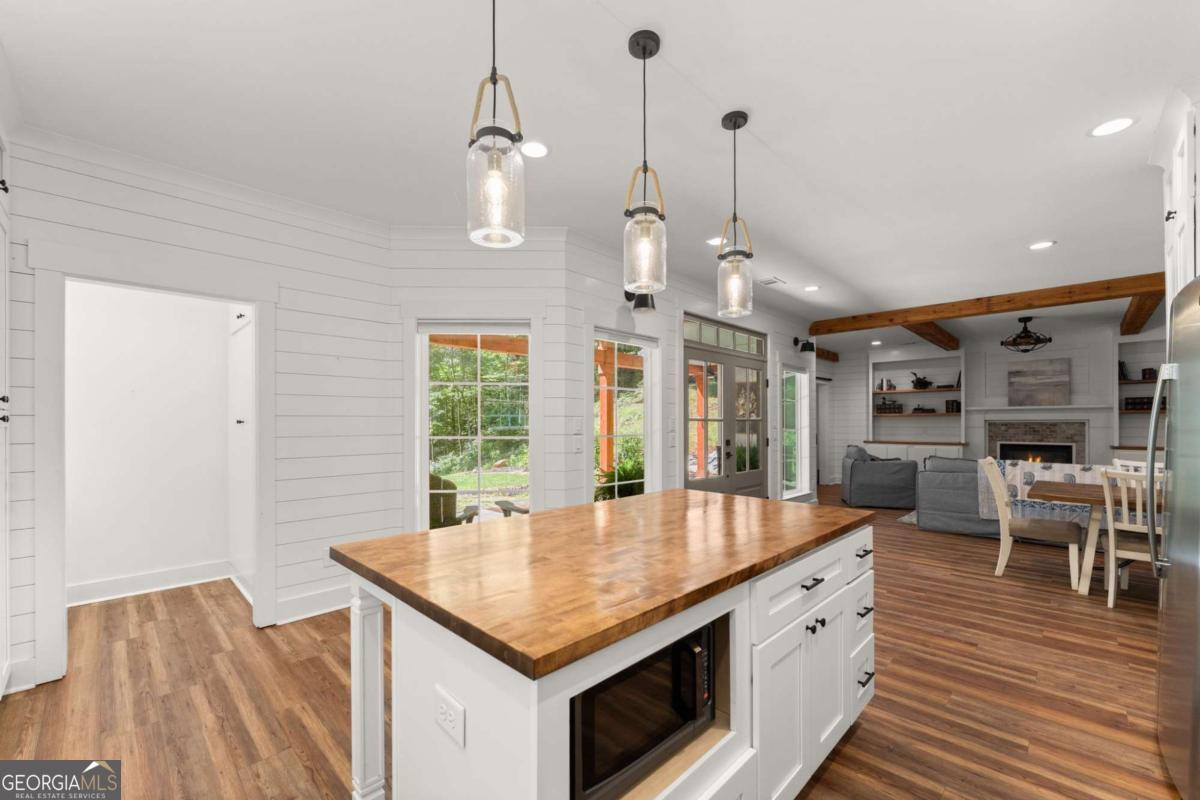189 Peace Valley Road
