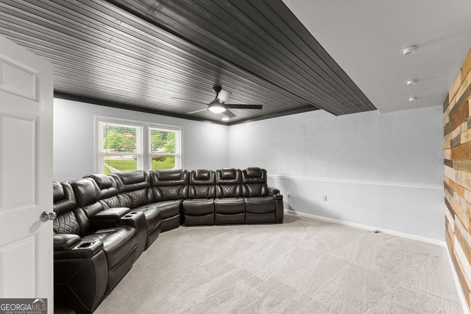 1508 Country Court