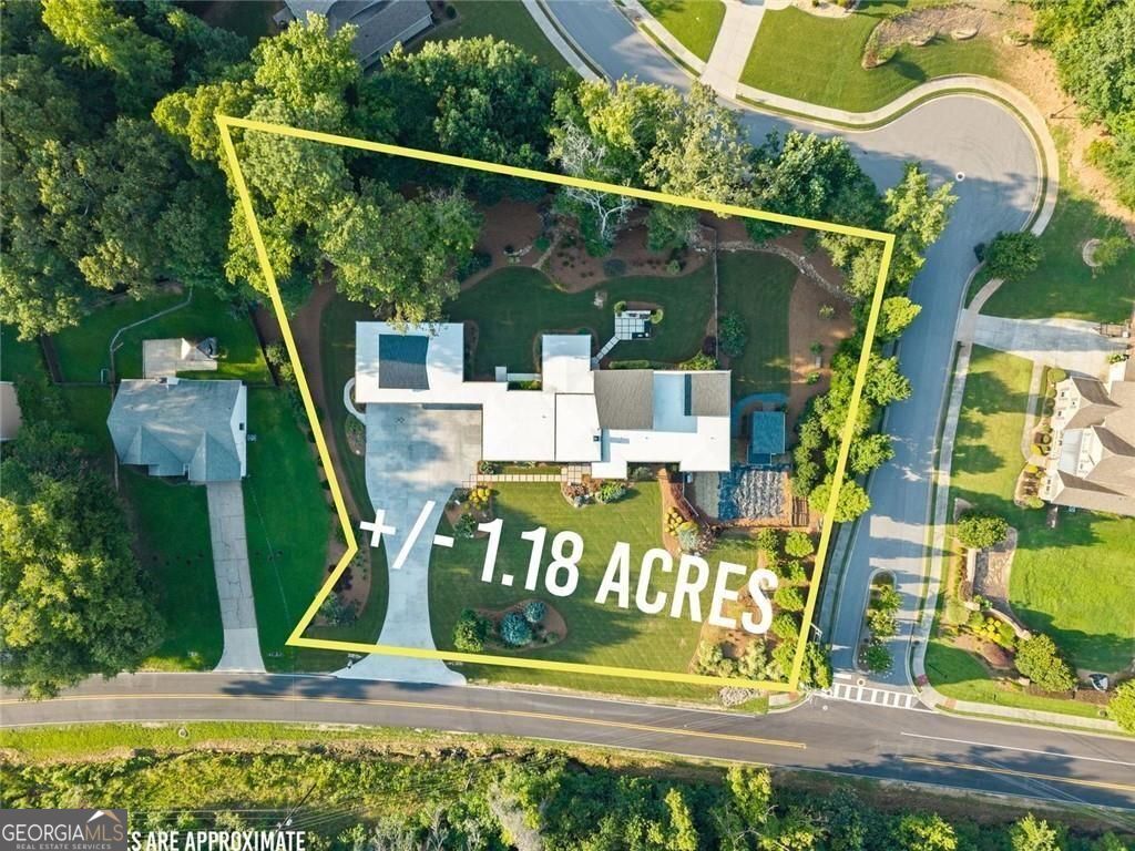 574 Riverside Road