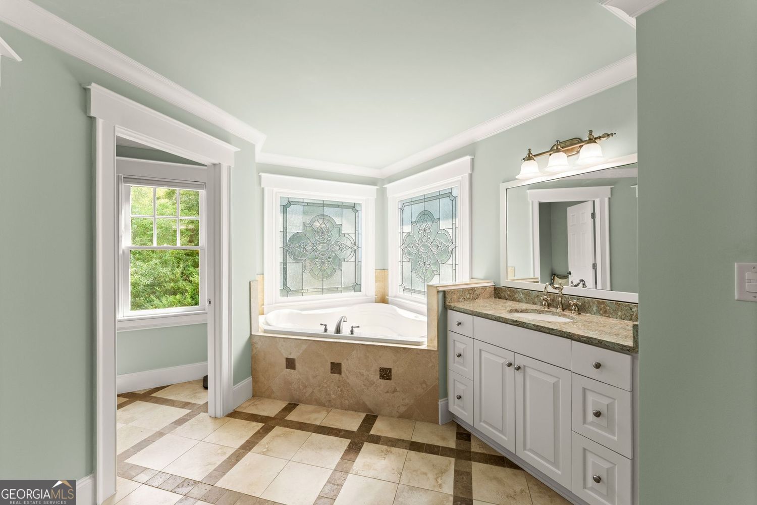 16066 Inverness Trail
