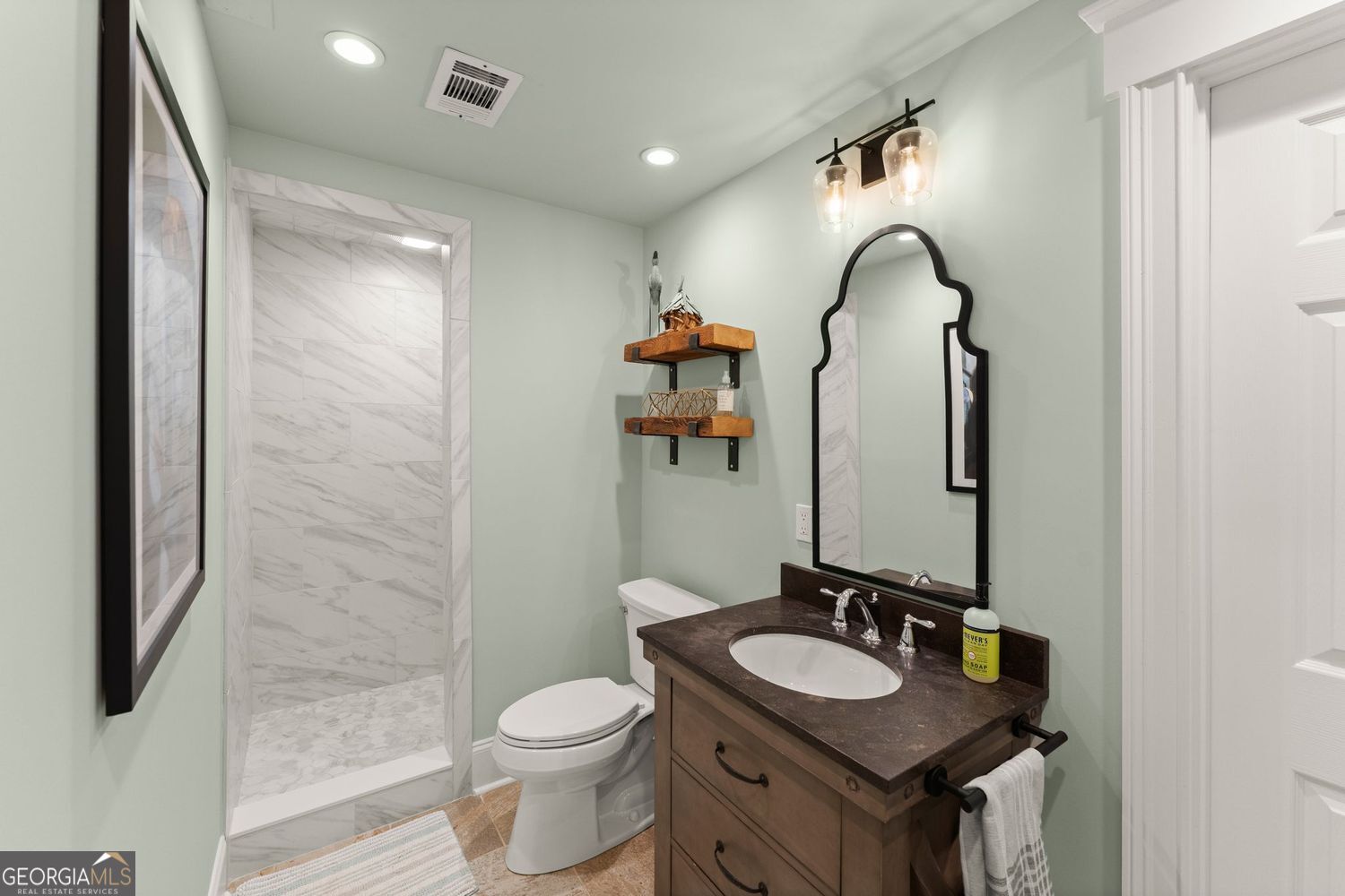 16066 Inverness Trail