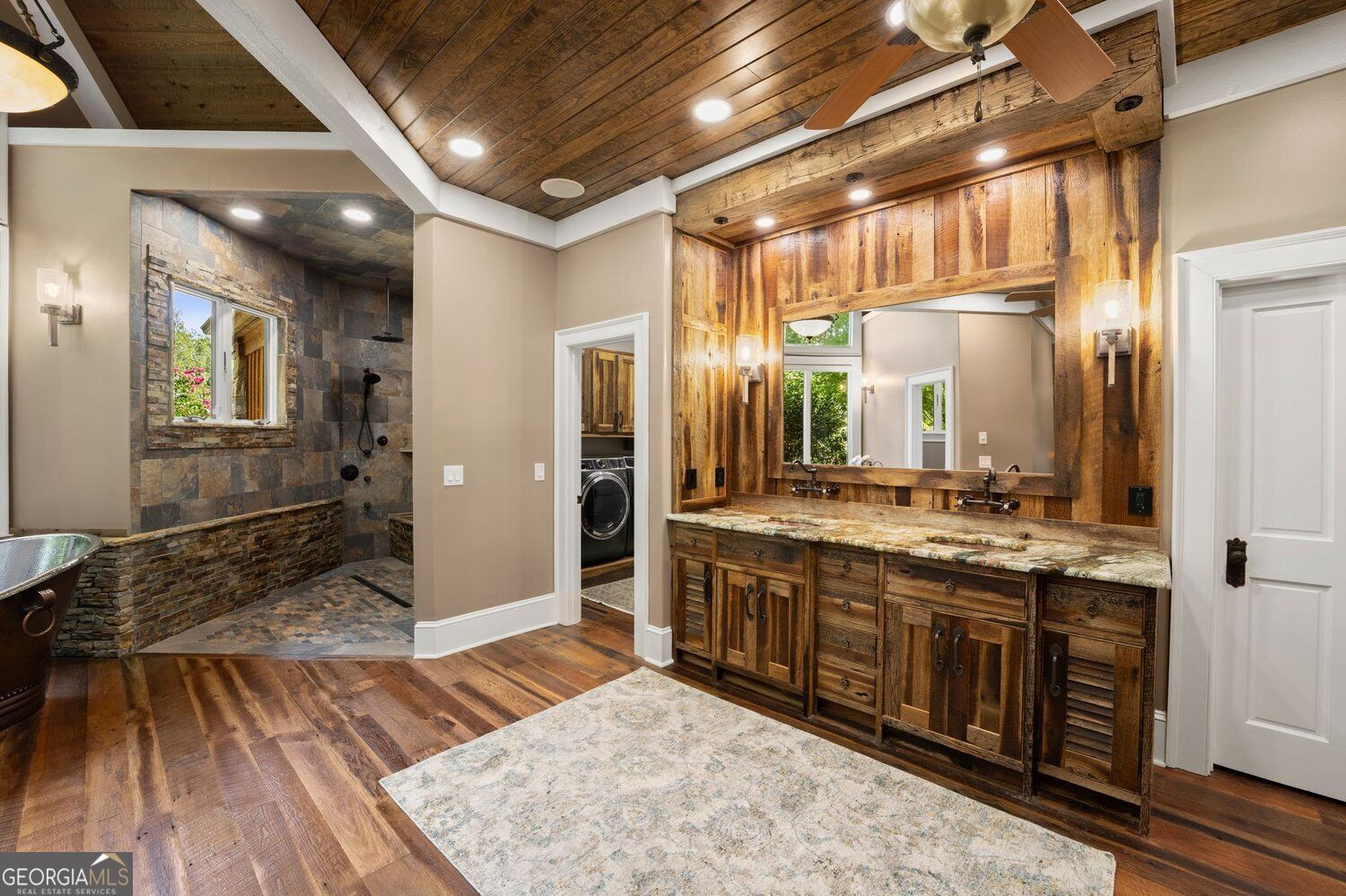 1524 Blacks Bluff Road SW