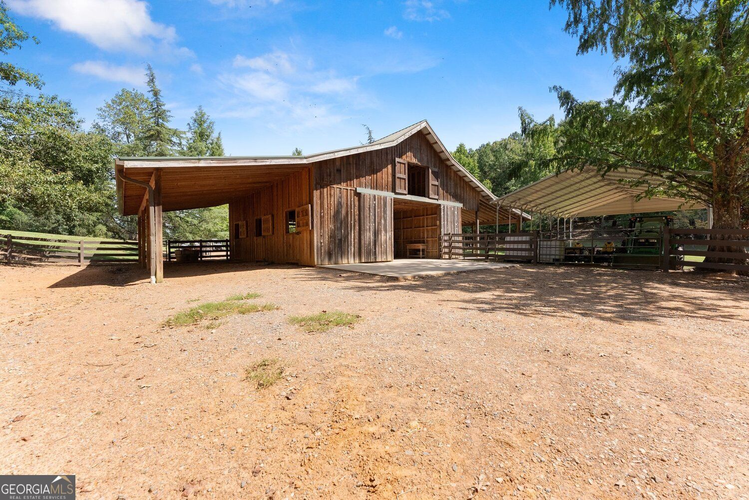 1524 Blacks Bluff Road SW