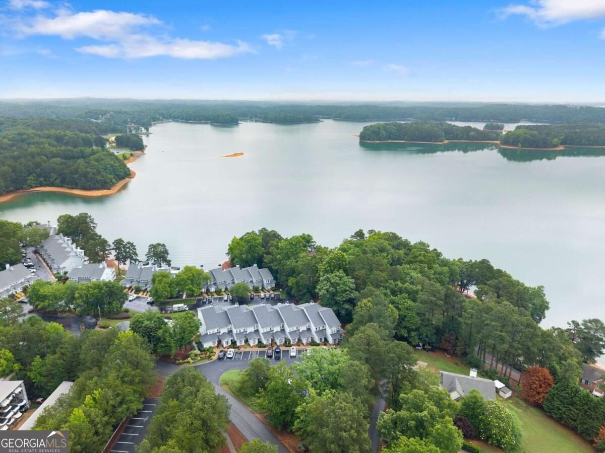 2300 Habersham Marina Road # 302