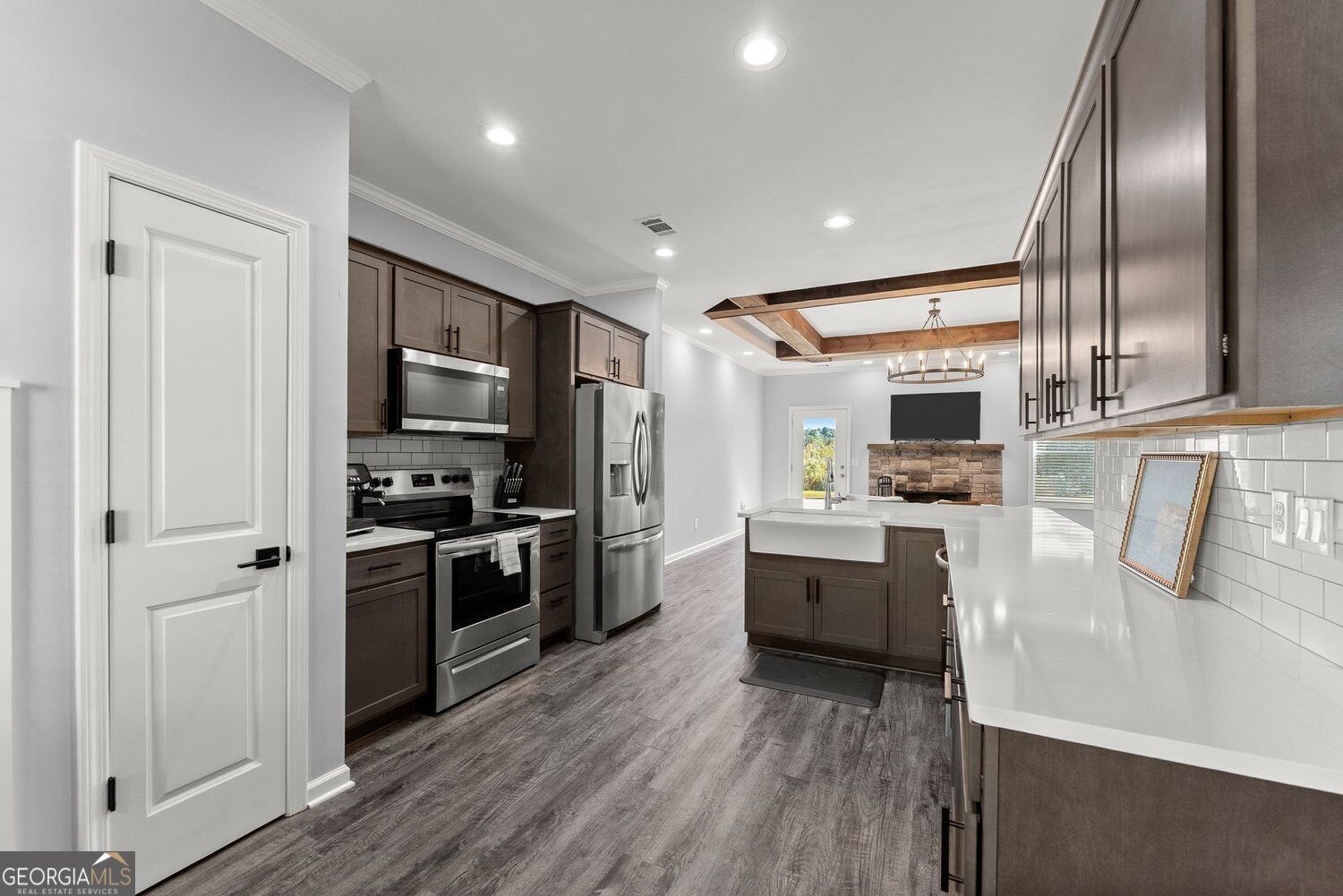 6338 Woodland Station Drive