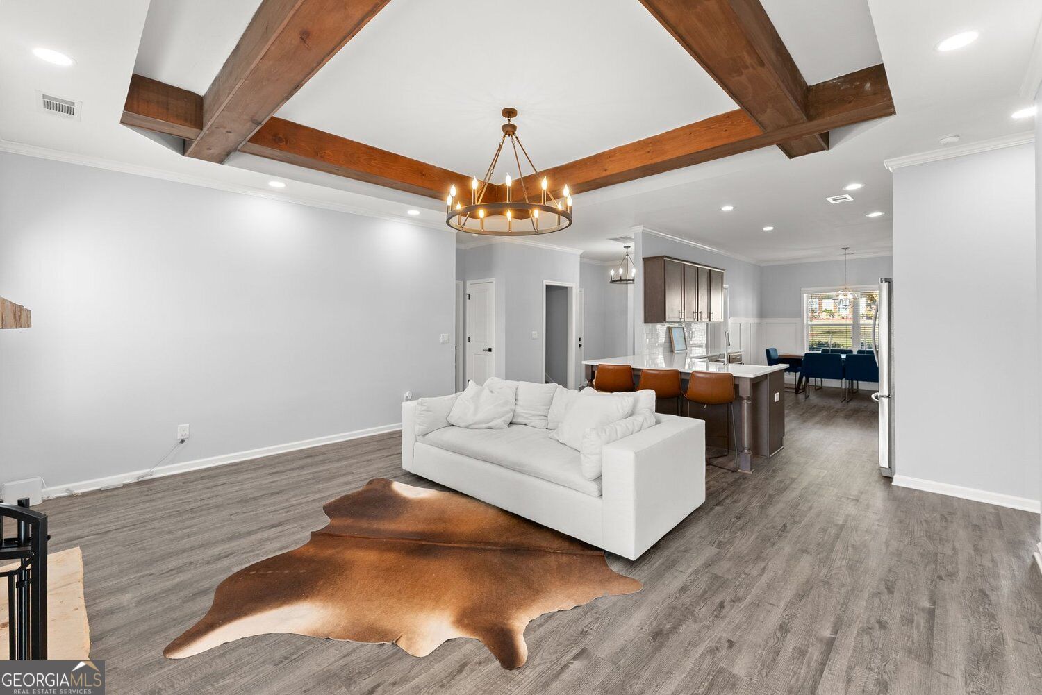 6338 Woodland Station Drive
