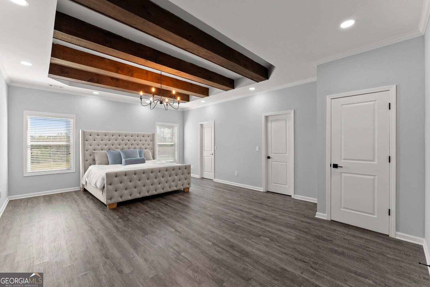 6338 Woodland Station Drive