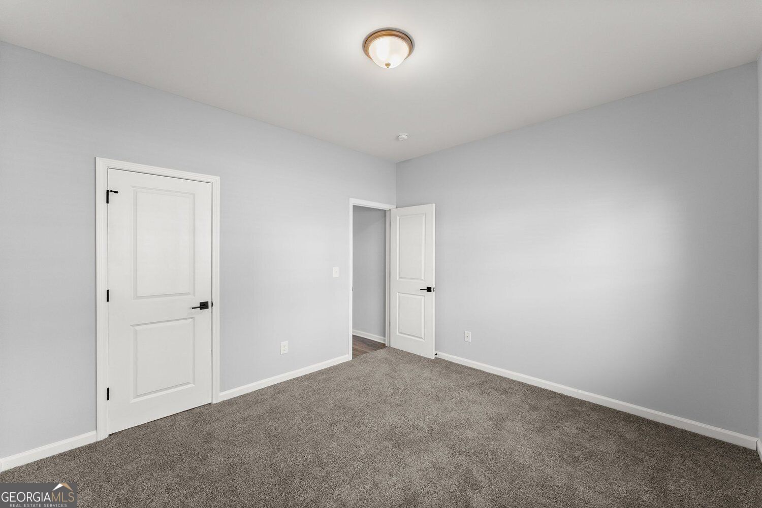 6338 Woodland Station Drive