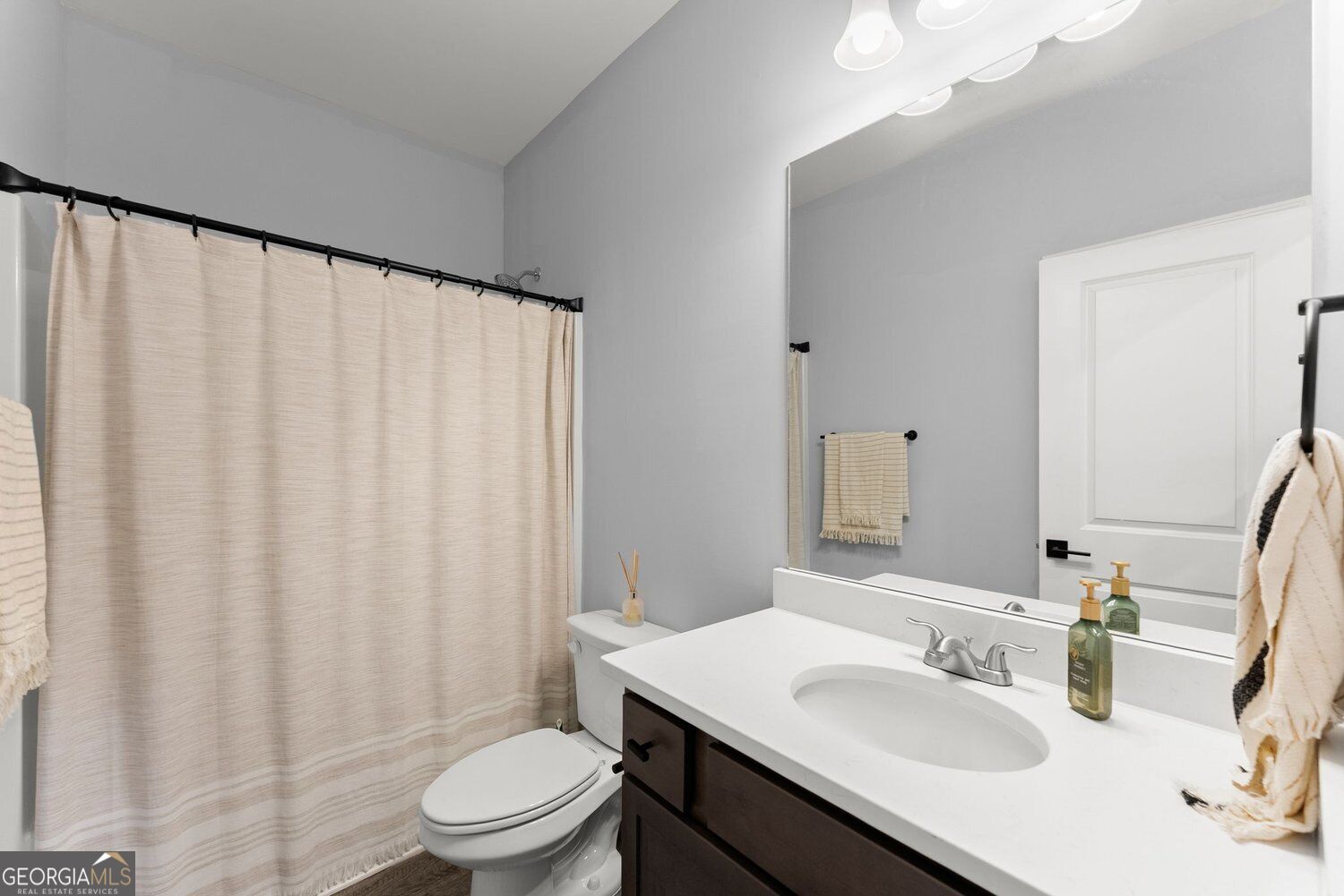 6338 Woodland Station Drive
