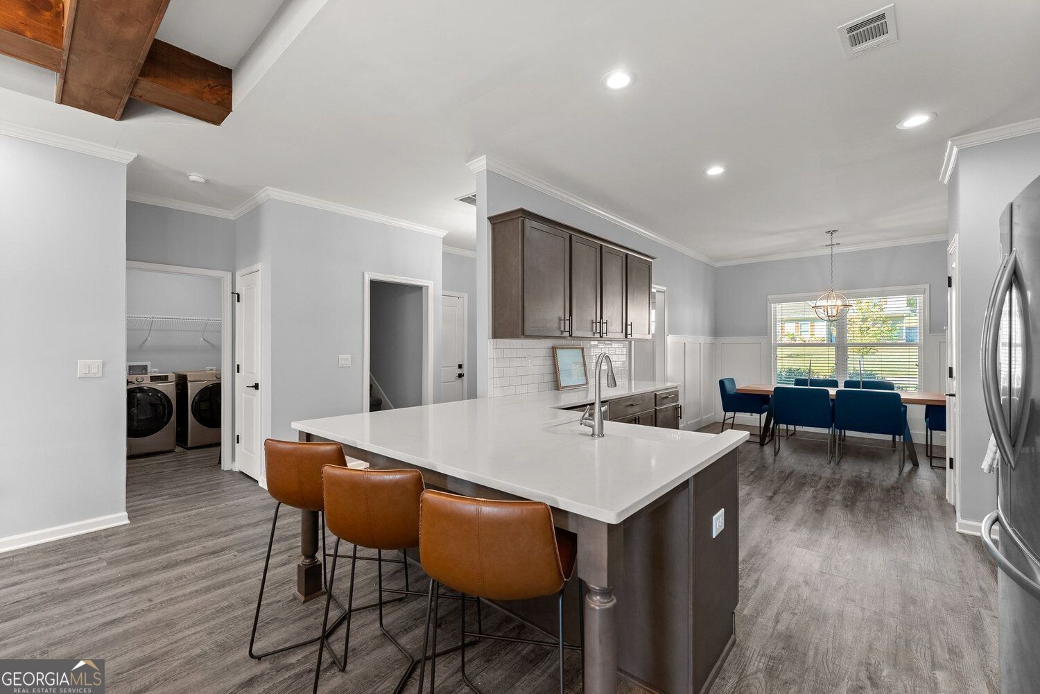 6338 Woodland Station Drive
