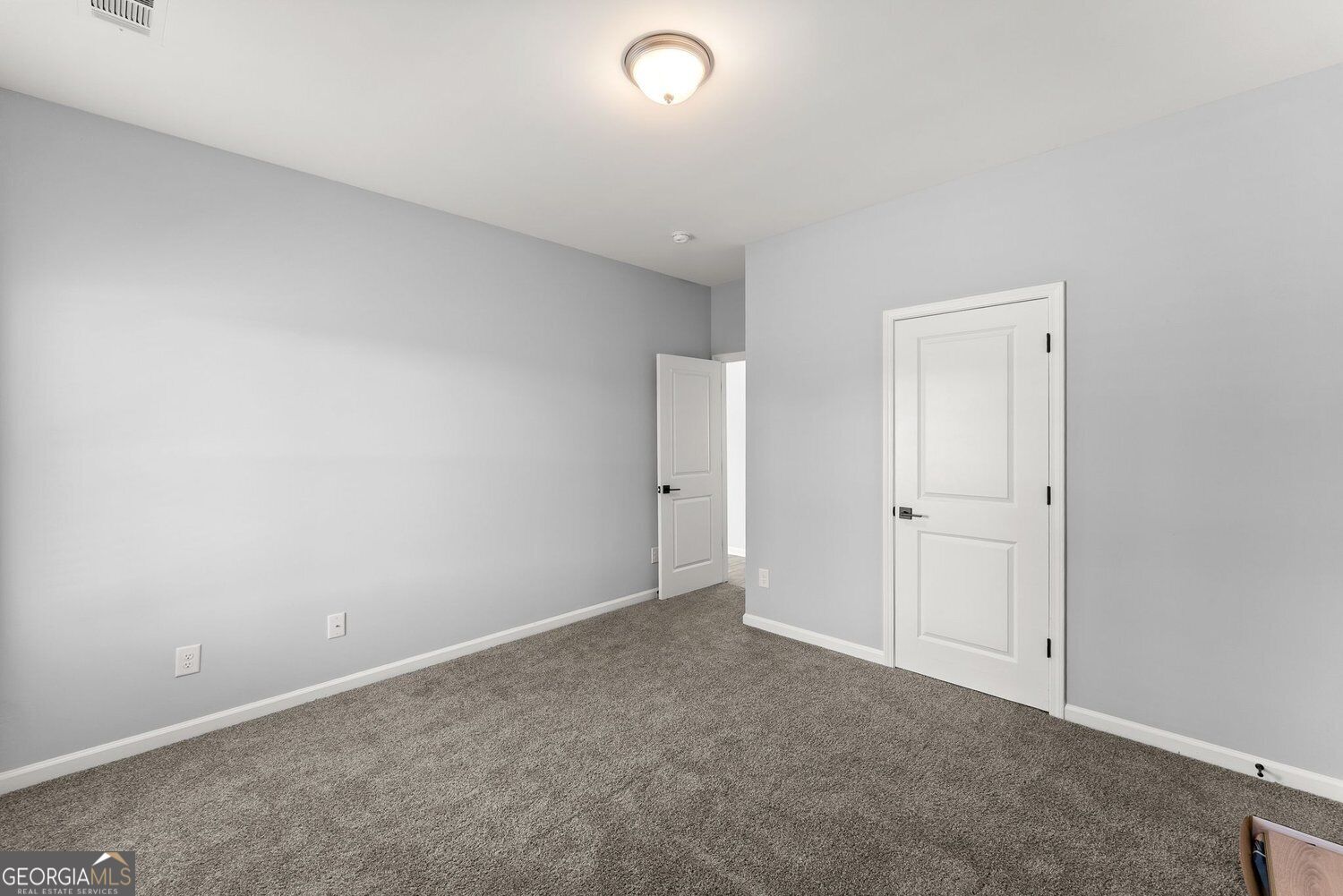 6338 Woodland Station Drive