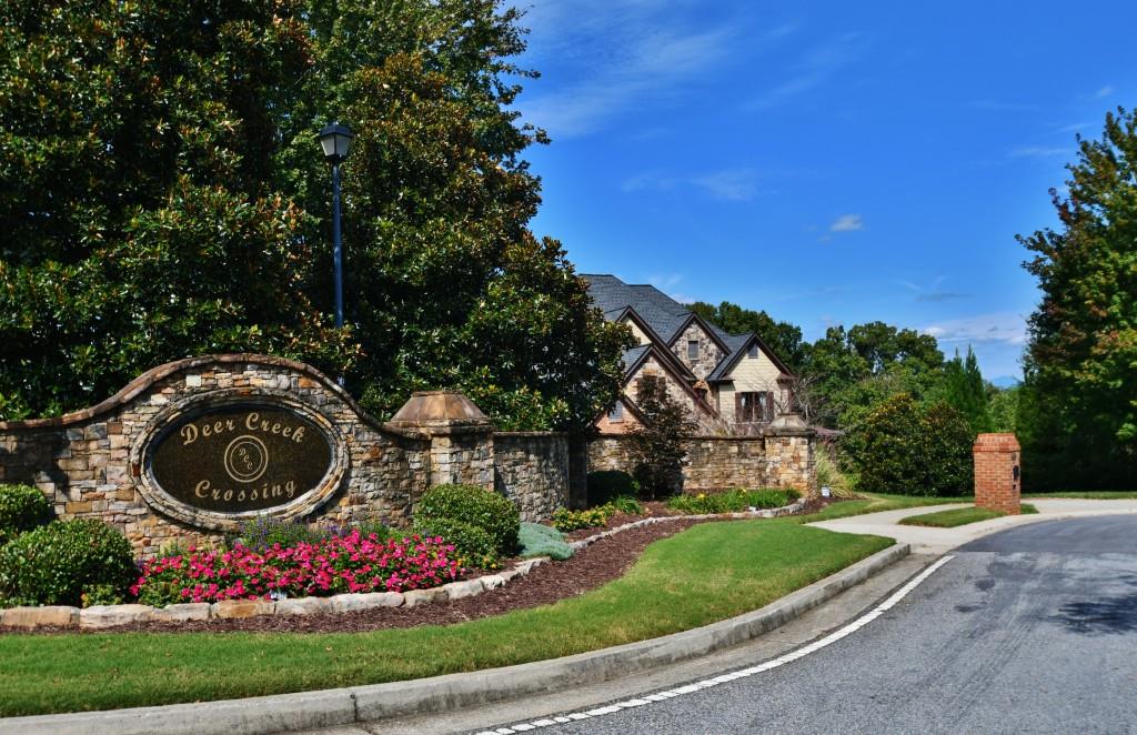 4546 Fawn Path