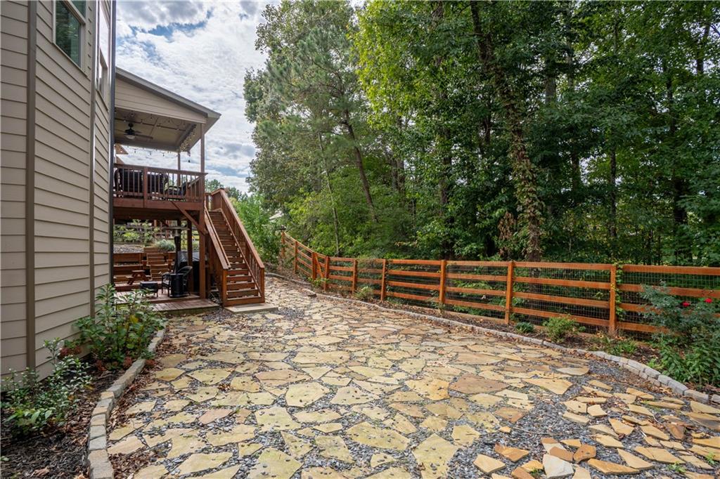 9115 Fox Trail Lane