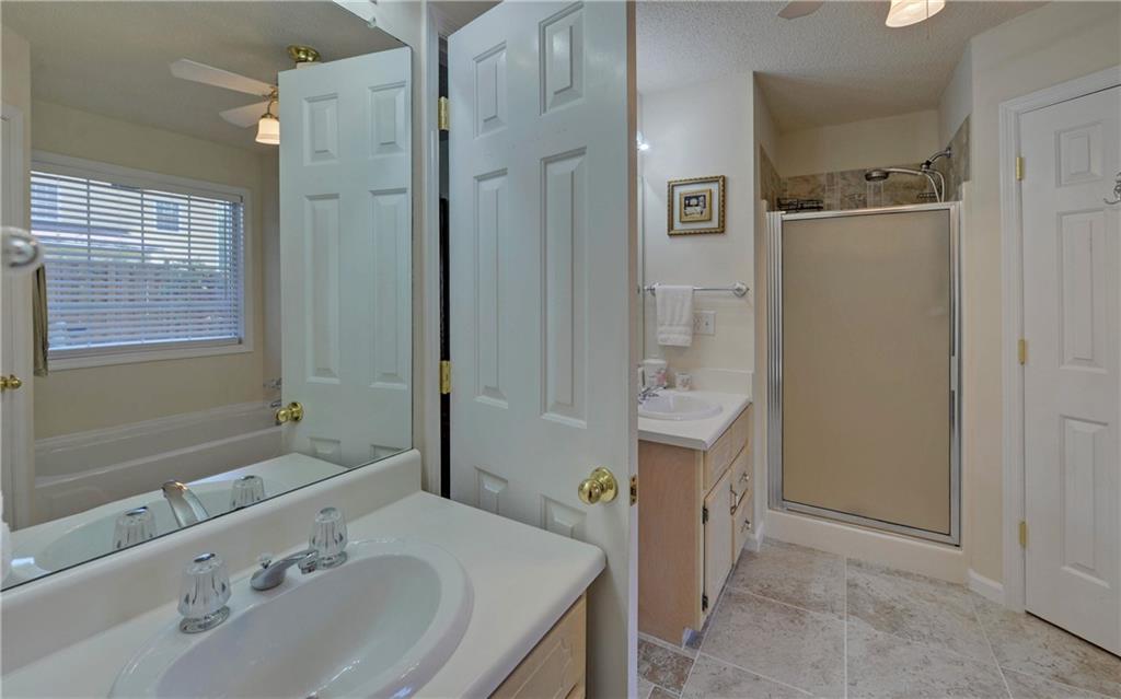 9085 Pine Tree Circle