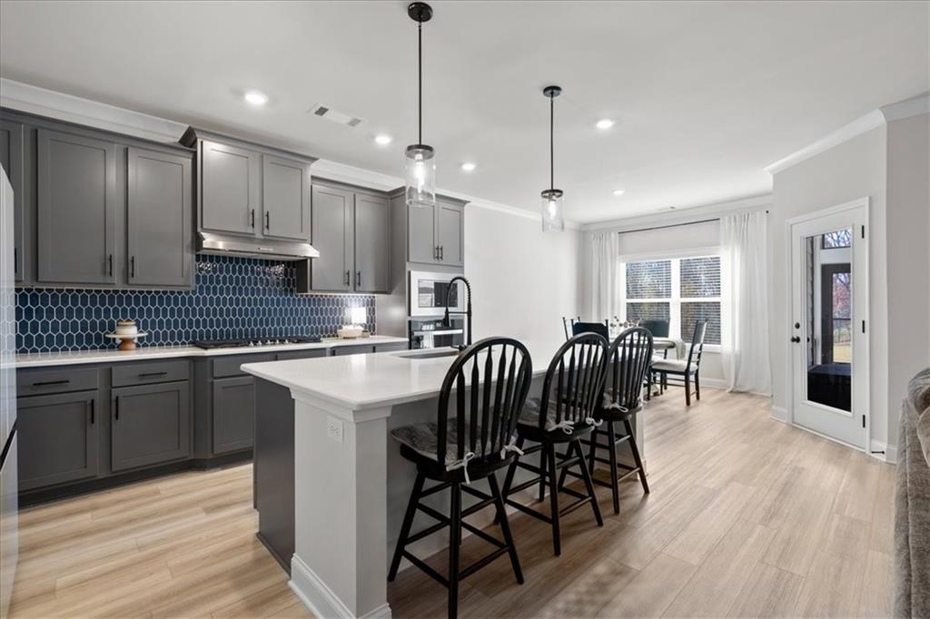6110 Empress Court