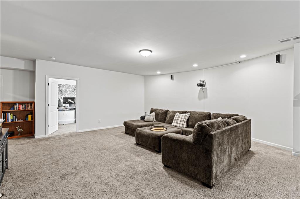 9030 Maple Run Trail