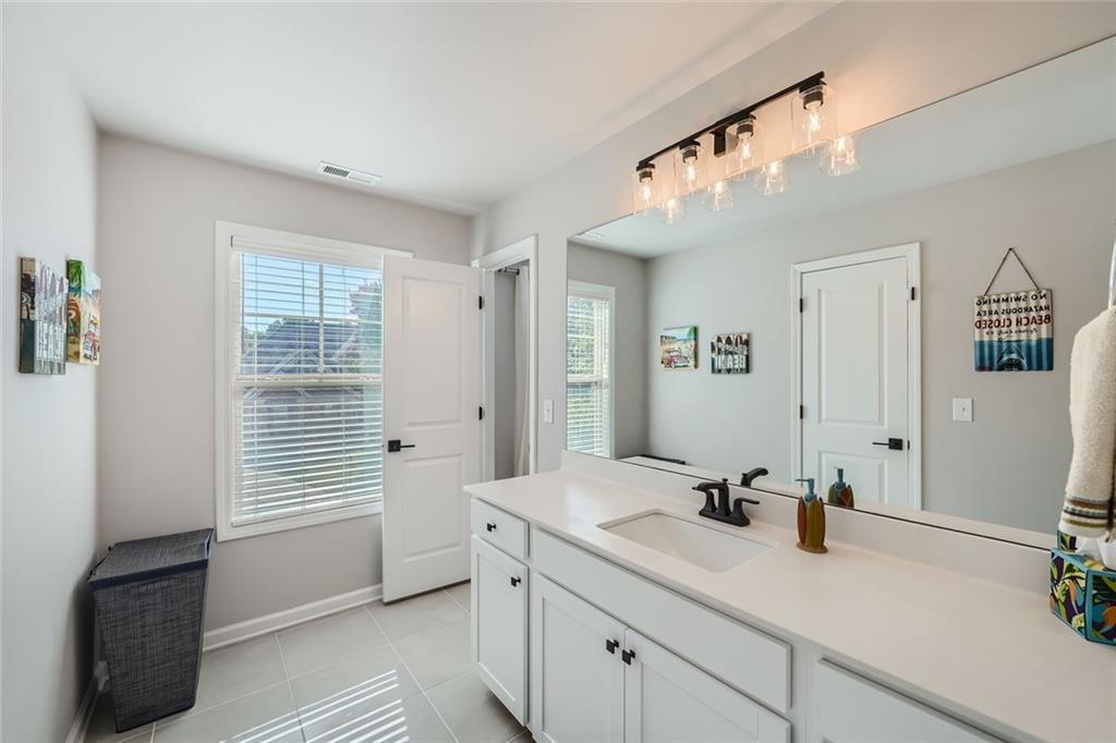 9050 Maple Run Trail