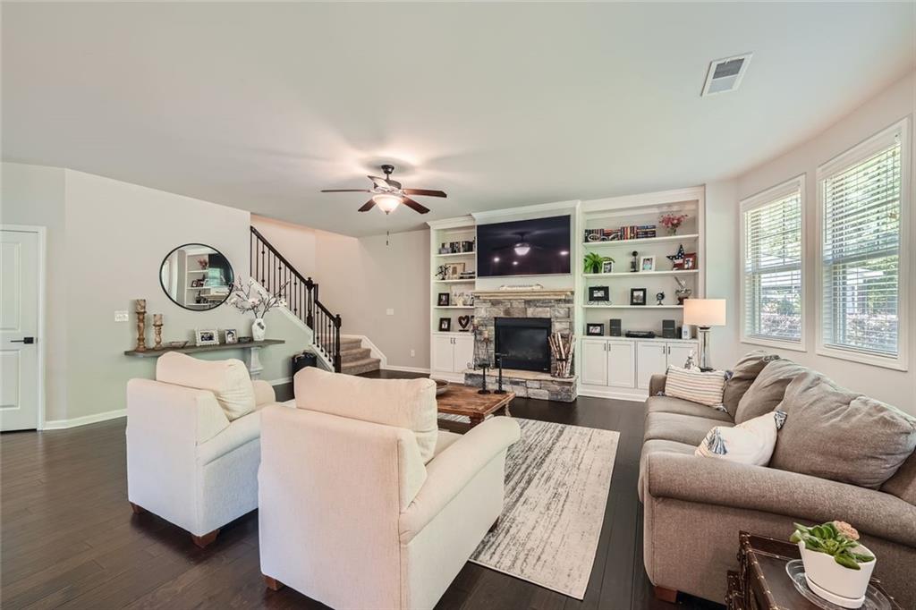 9050 Maple Run Trail