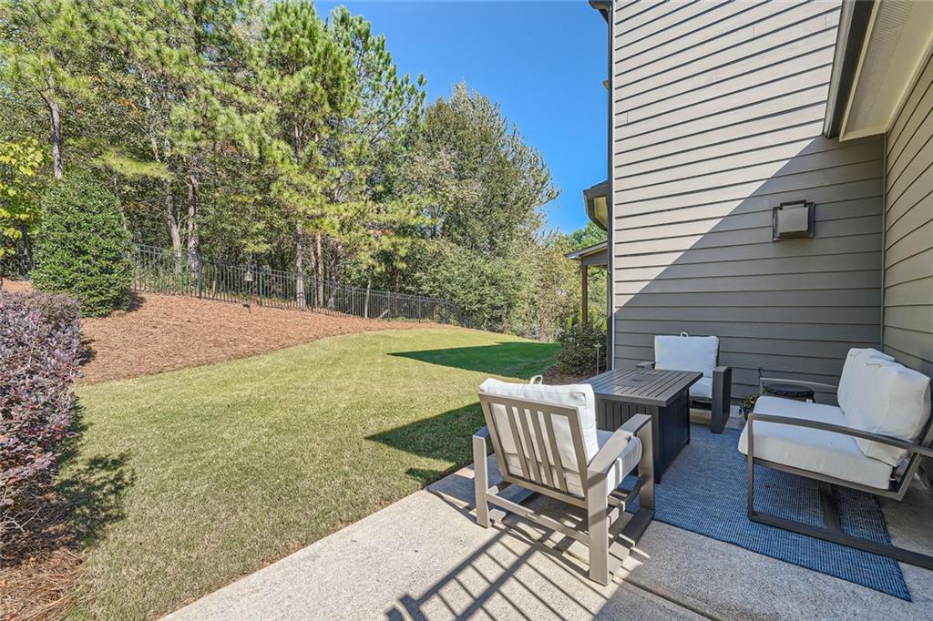 9050 Maple Run Trail