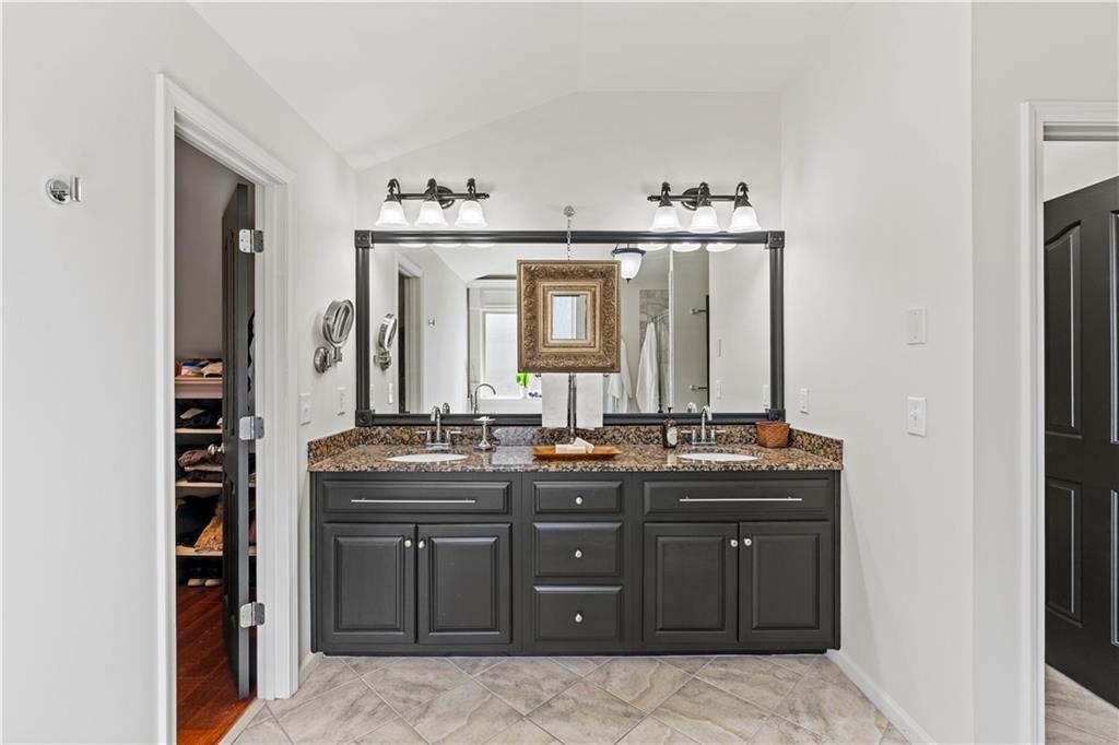 9035 Maple Run Trail