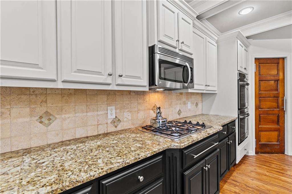 9035 Maple Run Trail