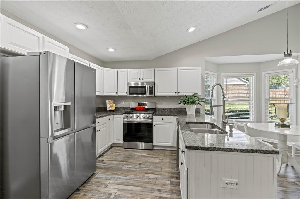 7095 Valley Landing Court