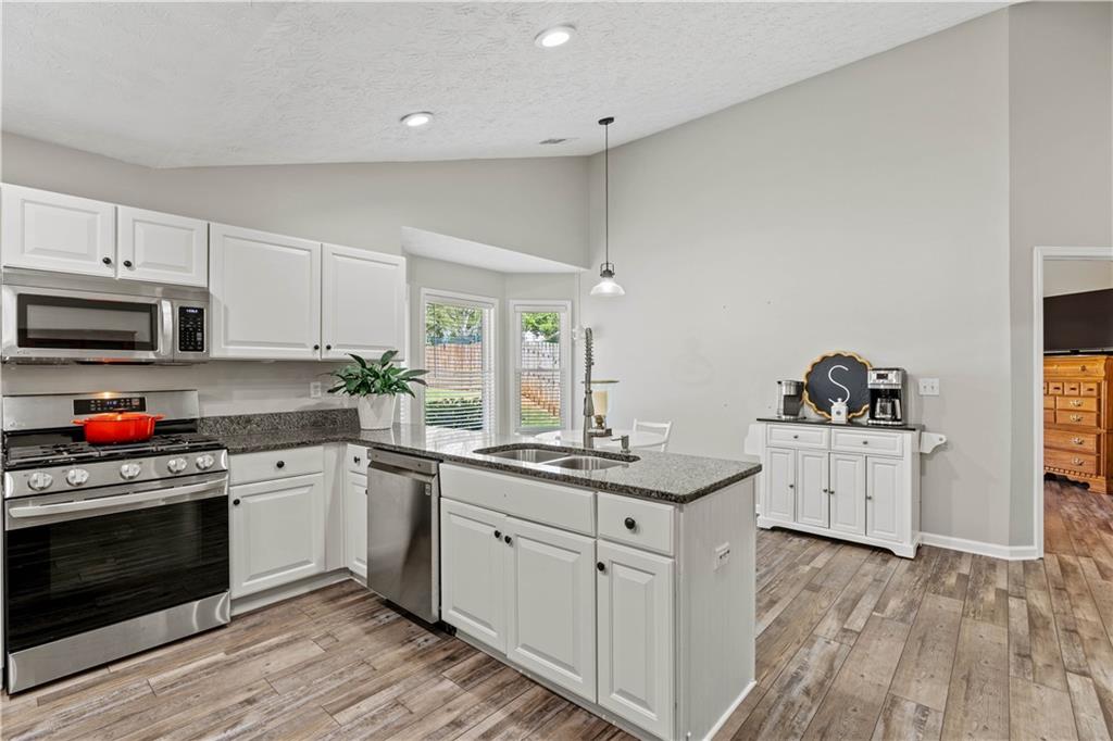7095 Valley Landing Court