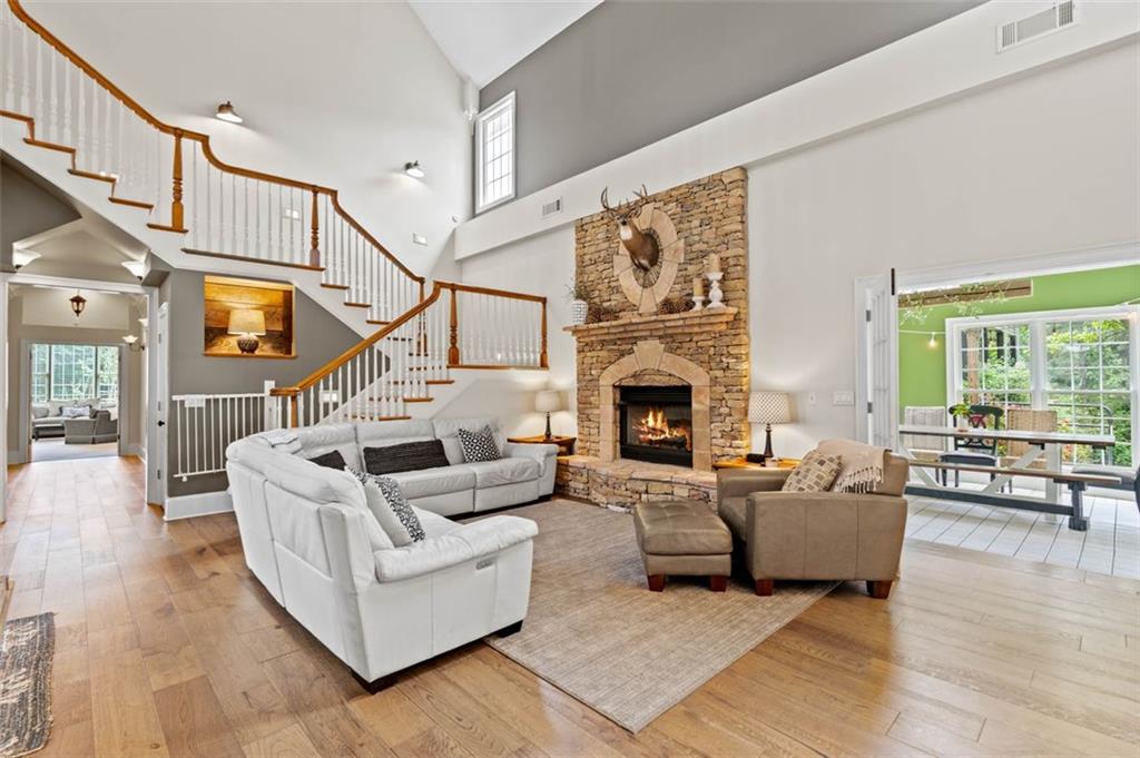 4337 MOUNTAIN VIEW Road
