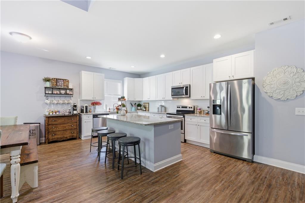 324 Highland Pointe Drive