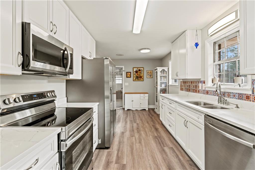 3318 Springdale Forrest Circle