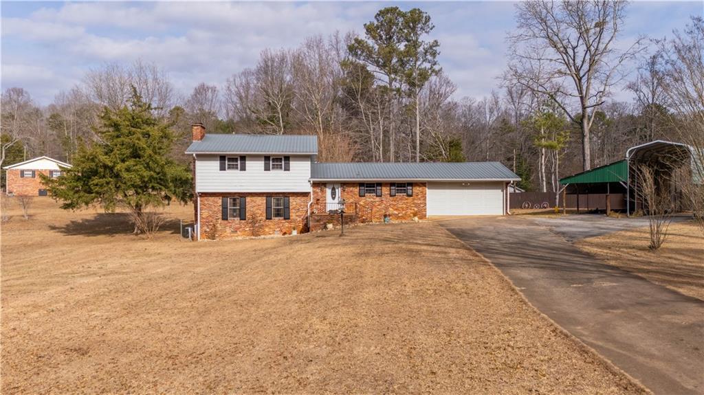 3318 Springdale Forrest Circle