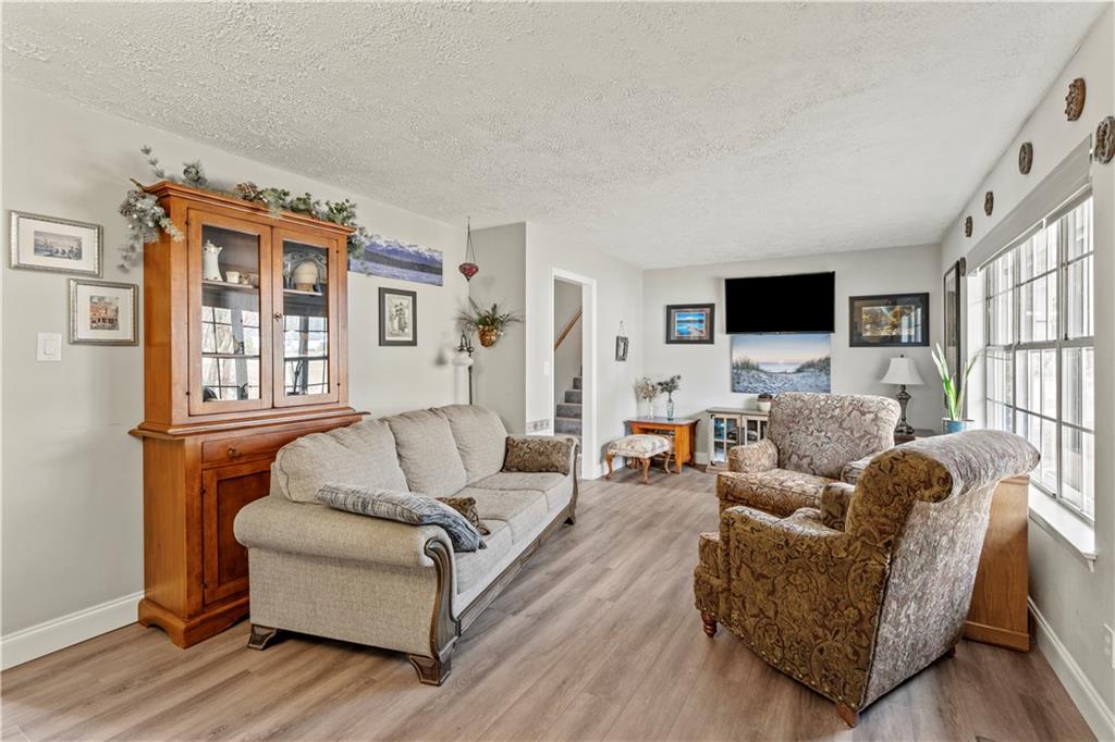3318 Springdale Forrest Circle