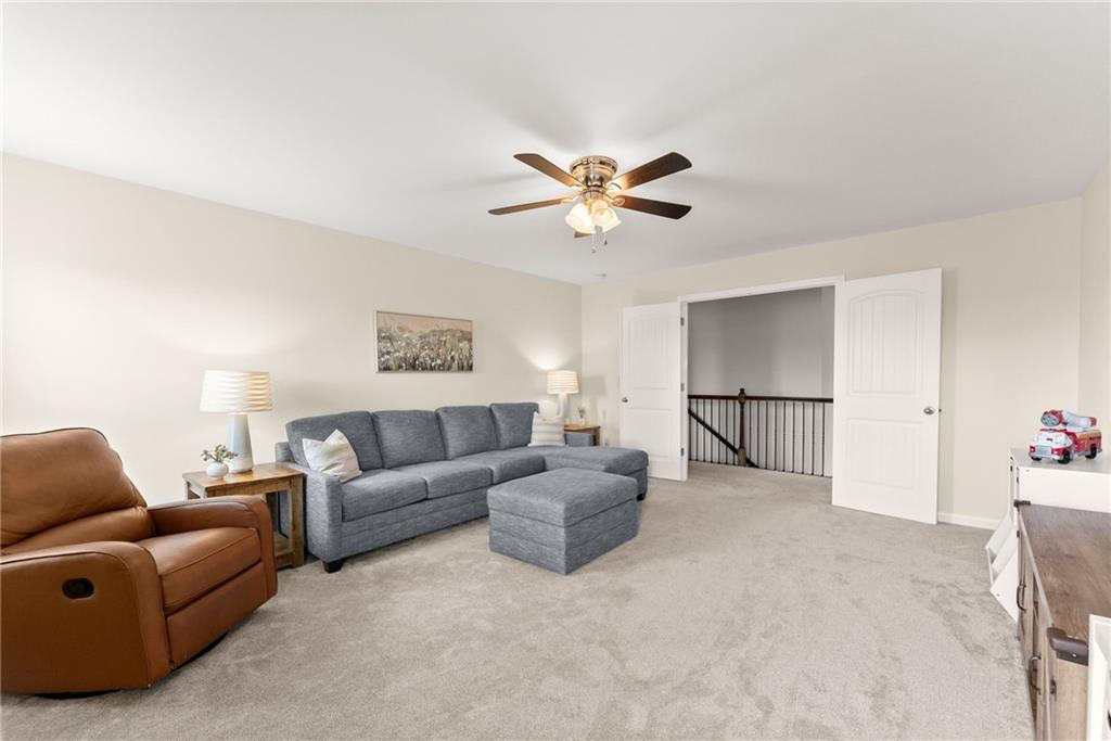 6712 Blooming Iris Court