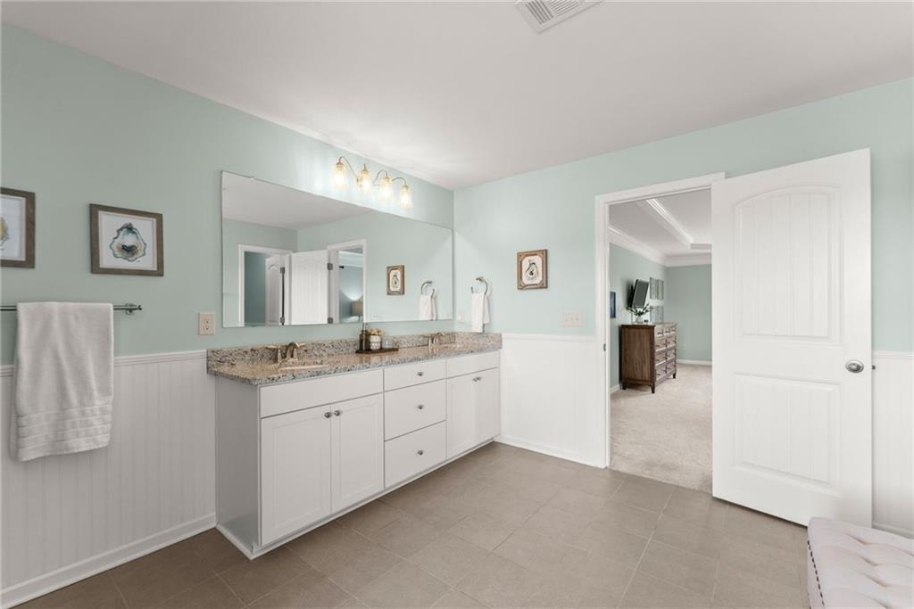 6712 Blooming Iris Court