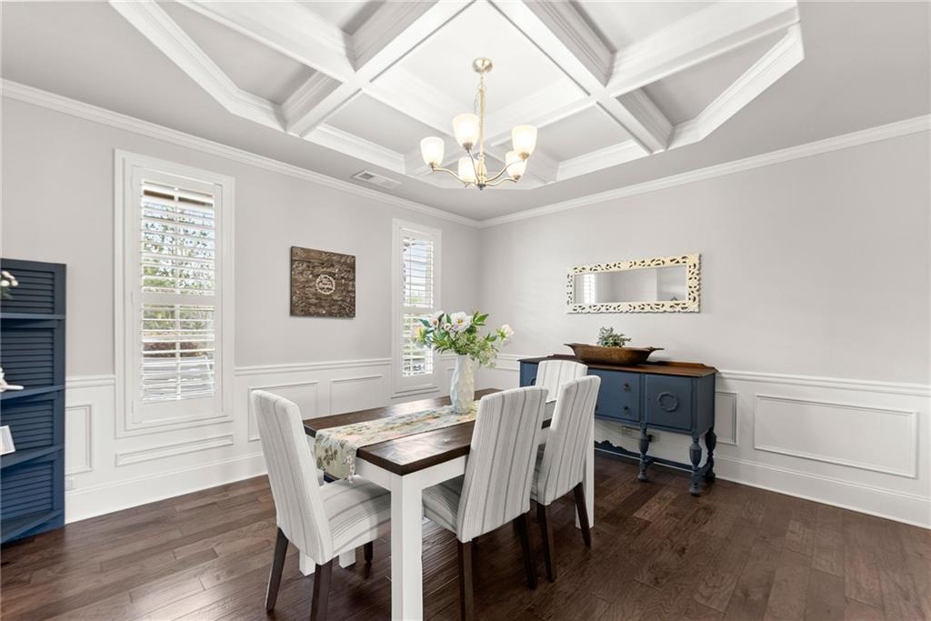 6712 Blooming Iris Court