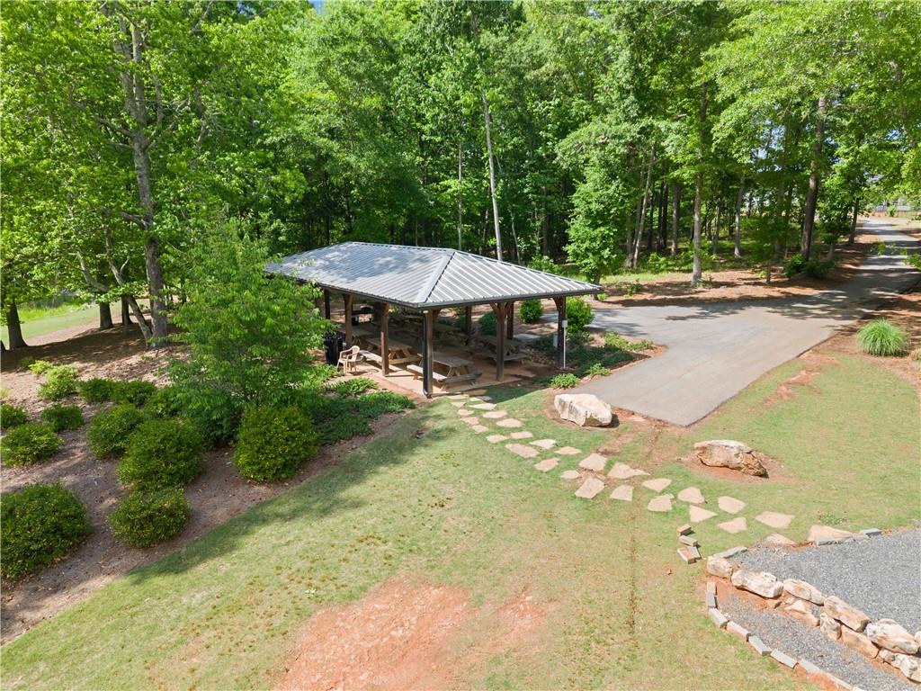 537 Redfish Way