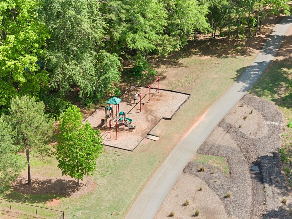 537 Redfish Way