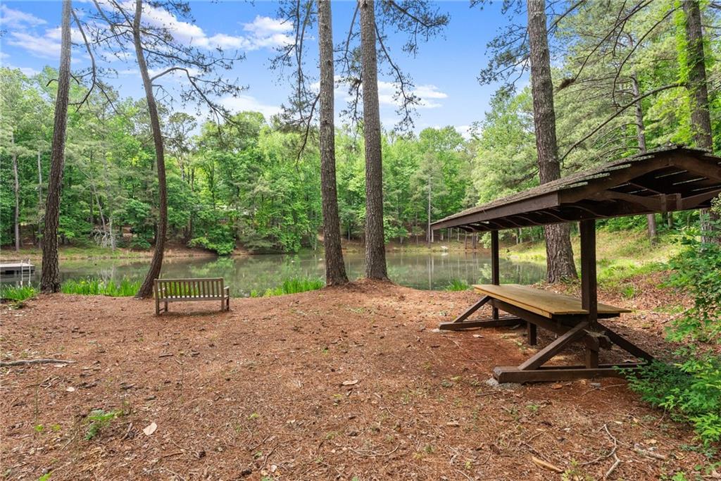 4718 Shady Lake Circle