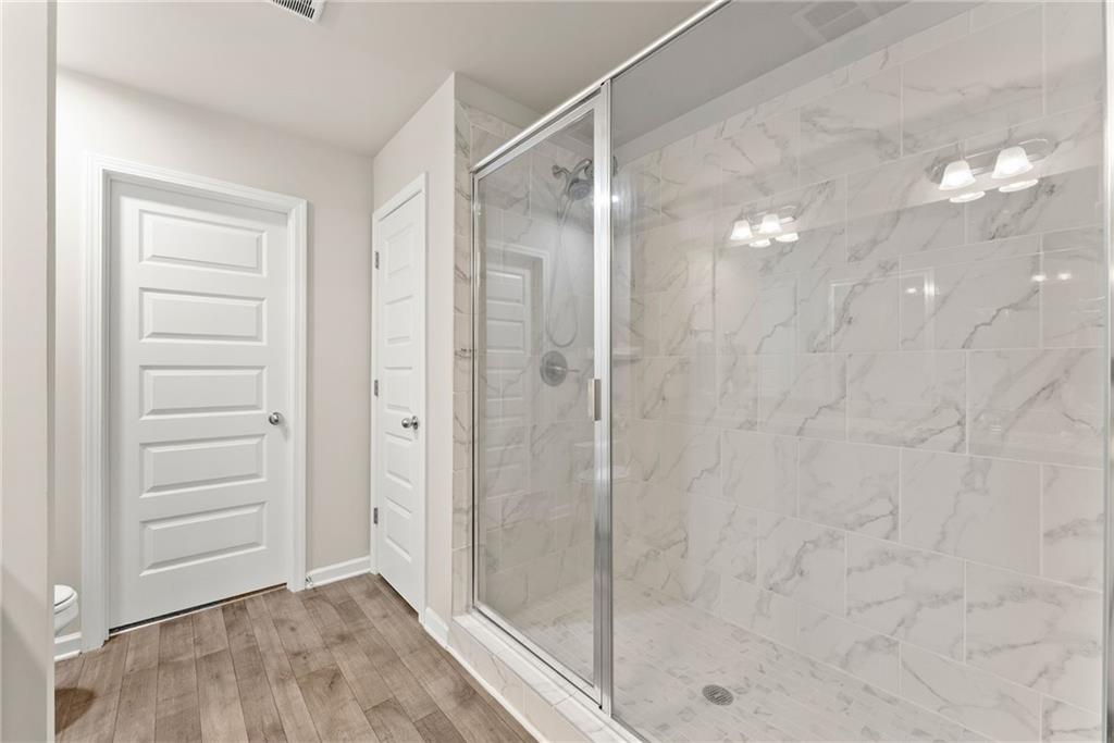 146 Waterford Circle