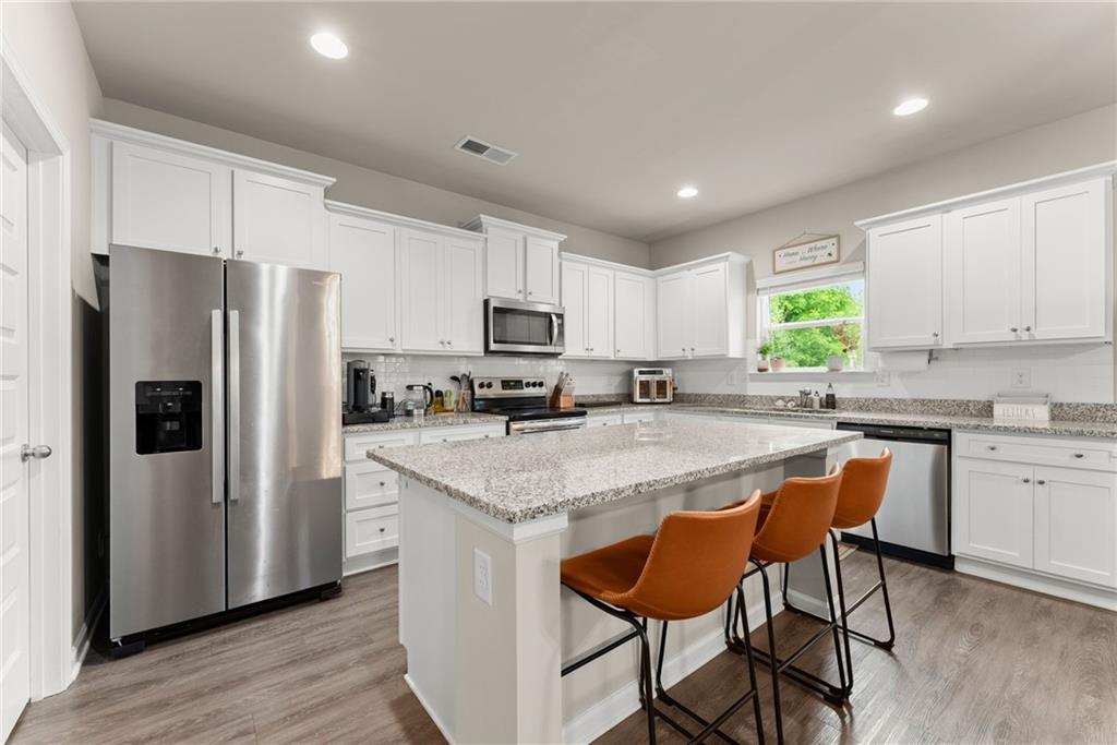 146 Waterford Circle
