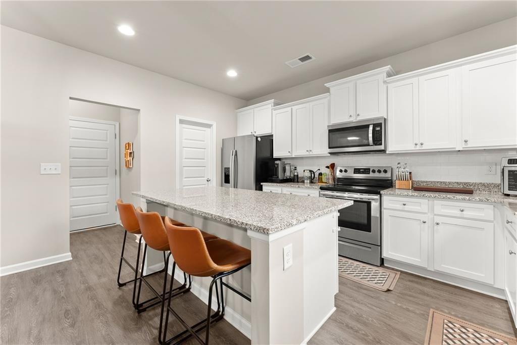 146 Waterford Circle