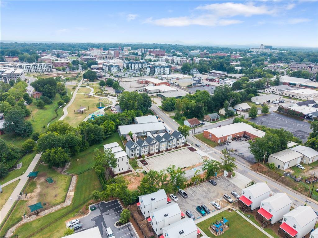 754 Trail View Court SW