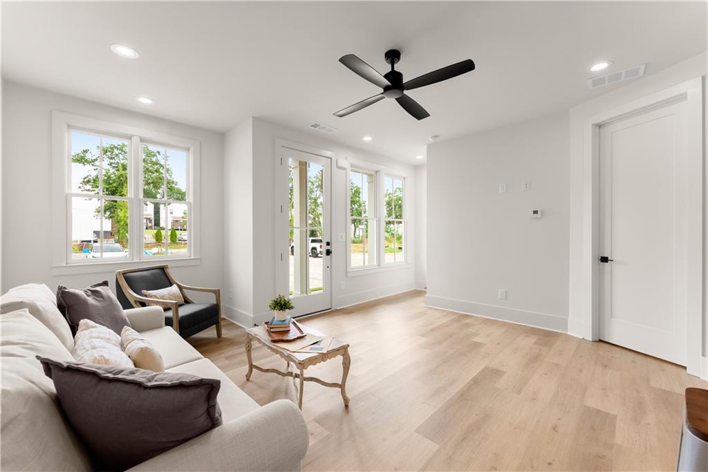 754 Trail View Court SW