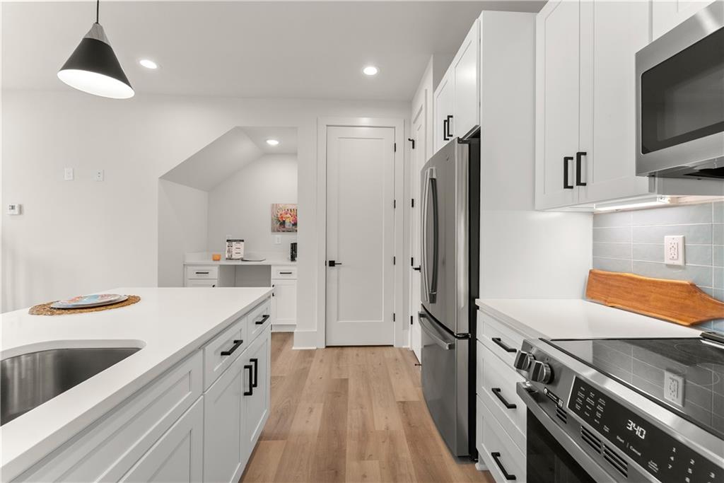 758 Trail View Court SW